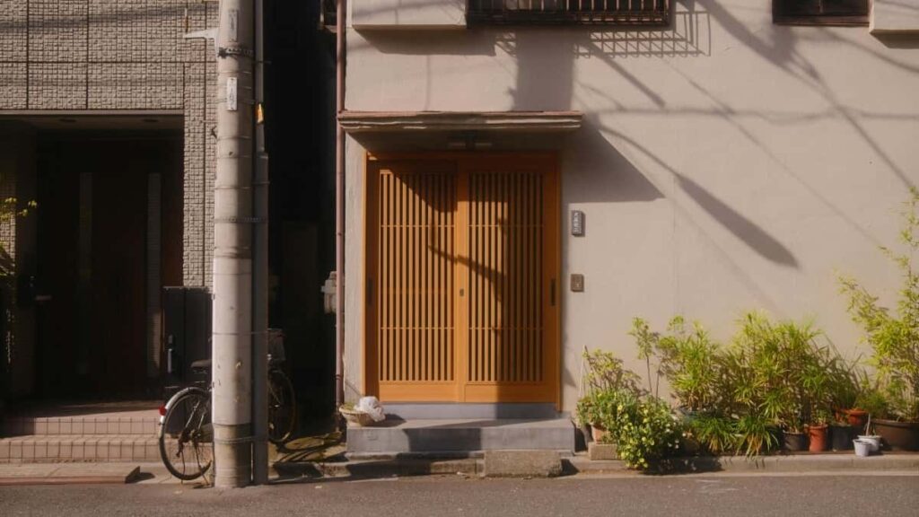 Myanmar Viber VN Express, The Sun, SCMP